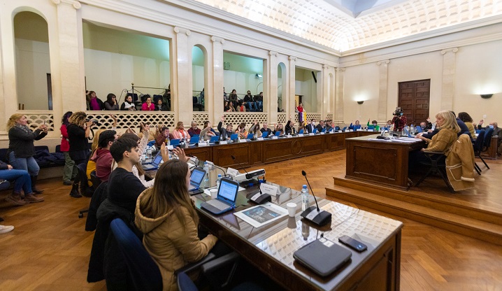 Aprobaron el cupo laboral para personas travestis, transexuales, transgénero y no binarias