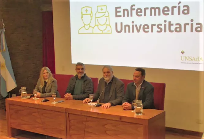 Presentan una nueva propuesta educativa en el área de Salud